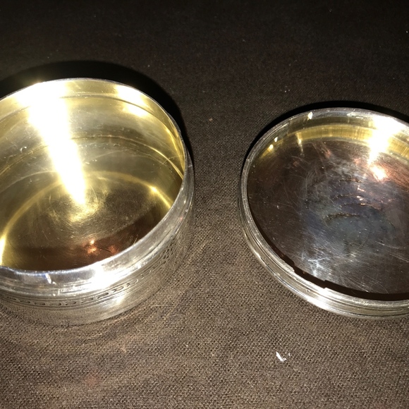 Tiffany & Co Antique Round Sterling Covered Box - Picture 2 of 8